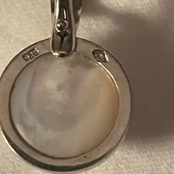 Fresh Water White Mabe Pearl Enchancer Pendant - Picture 7 of 8